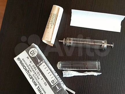 Шприц стеклянный, иньекционный