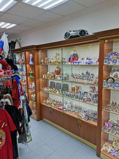 Витрины для ювелирной и субенирной продукции