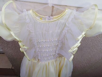 Праздничное бальное платье новое Damy р. 30 на 5 л