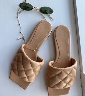 Шлепки женские