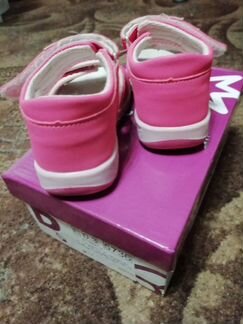 Босоножки детские