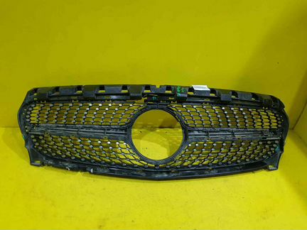 Решетка радиатора Mercedes CLA C117 (16-нв) A11788