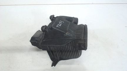 Корпус воздушного фильтра Nissan NV200, 2011