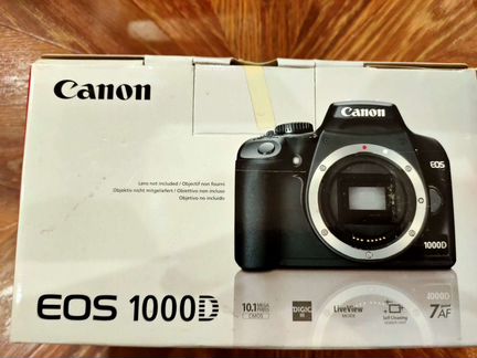 Зеркальный фотоаппарат canon