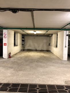 Машиноместо, 24 м²