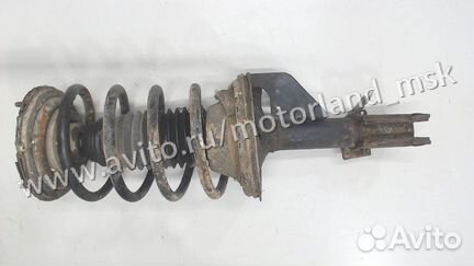 Амортизатор подвески правый передний Chrysler Voya