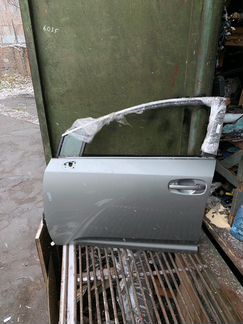 Дверь передняя Тойота Авенсис Avensis T270 серебри