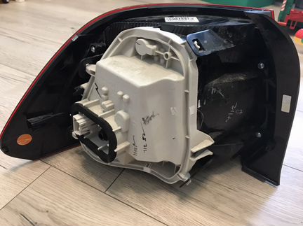 Фонарь правый Polo Sedan 6RU945096K