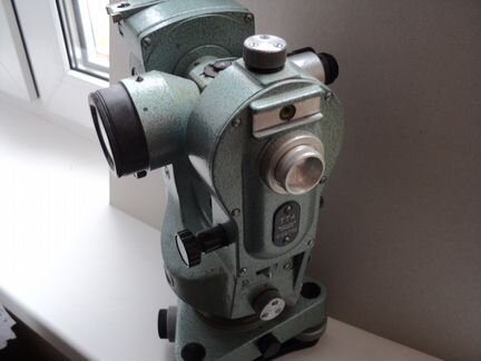 Теодолит тт4