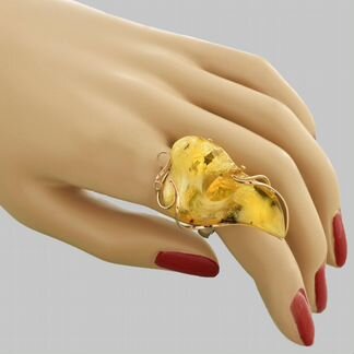 Кольцо со вставкой 