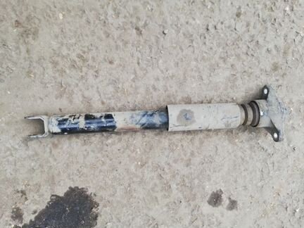 Амортизатор задний Hyundai Elantra HD 06-11