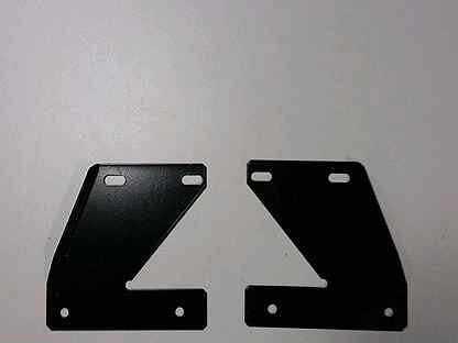 Кронштейн крепления брызговика нива. Кронштейн брызговика нива урбан. Кронштейн крепления брызговика нива 21213. Кронштейн заднего брызговика нива 21213. Кронштейн крепления брызговика нива.