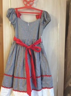 Нарядное платье