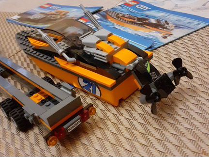 Lego City 60085 Внедорожник 4x4 с гоночным катером