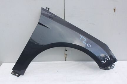 Крыло переднее правое Форд Фокус 3 fкр10
