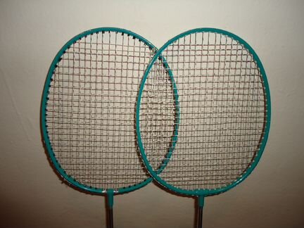 Ракетка времен СССР для игры в бадминтон