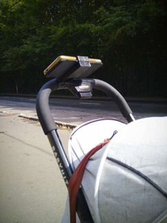 Держатель телефона для детской коляски