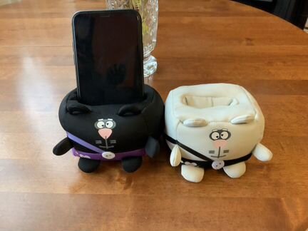 Подставка под телефон