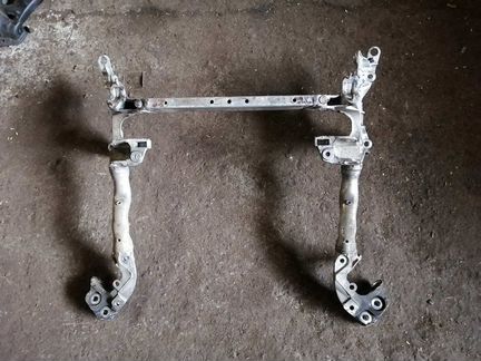 Подрамник перед Audi A4 B8 B 8 8t0399315h