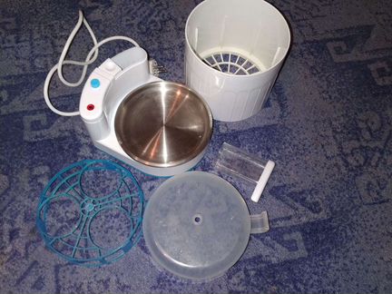 Стерилизатор для бутылочек maman