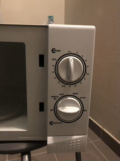 Микроволновка VR, модель MW-M1702