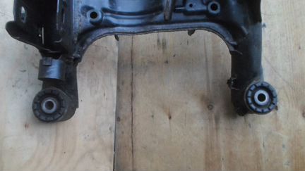 Подрамник Suzuki Escudo Гранд Витара 3 Vitara задн