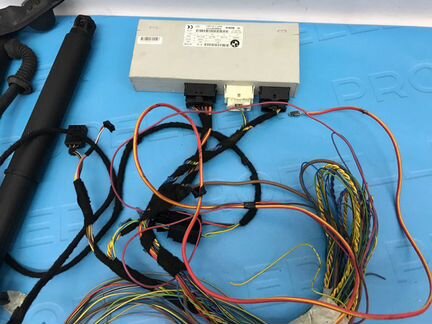 Доводчик багажника комплект Bmw X5 E70 N57S 2012