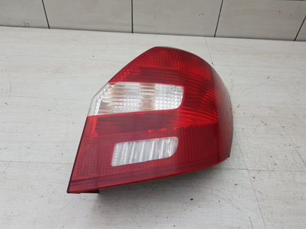Фонарь правый Skoda Fabia 2 BBM 2009