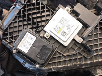 Фара левая tiguan 2013