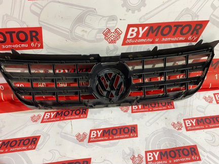 Решетка радиатора Volkswagen Touareg 2.5 TDI BAC