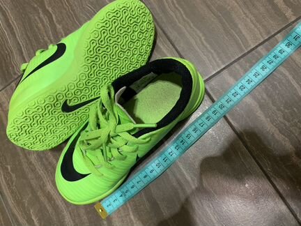 Детские футбольные бутсы nike mercurial