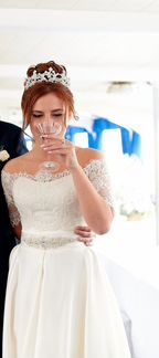 Свадебное платье цвета айвори