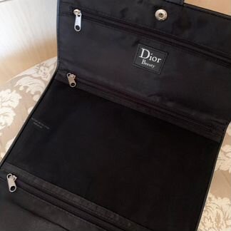 Новая косметичка-клатч Dior