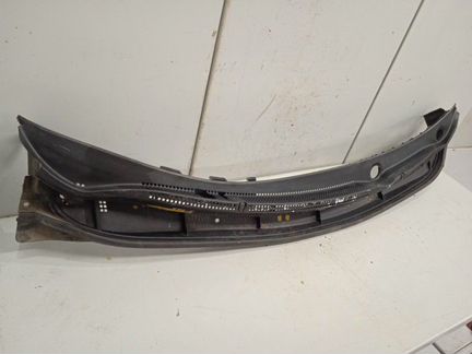 Планка под лобовое стекло Hyundai Solaris 1.4 G4FA