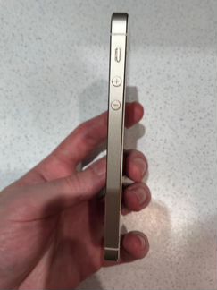 iPhone 5s золотой 64 гб