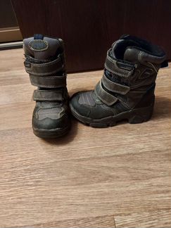 Осенние ботинки на мальчика 26 р-р