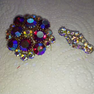 Старинные брошки