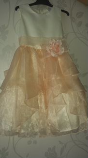 Нарядное платье на девочку 3-5 лет