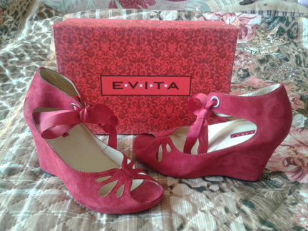 Туфли красные