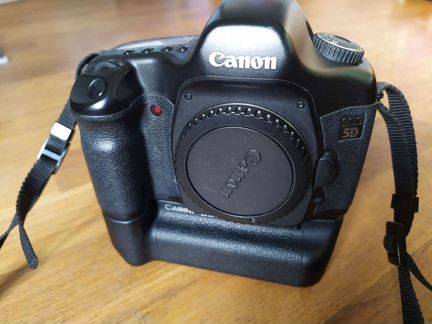 Фотокамера Canon EOS 5d